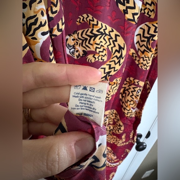 PrintFresh Twisted Tiger - Eco Satin Chic To Sleep Nightie - Merlot - Picture 8 of 9